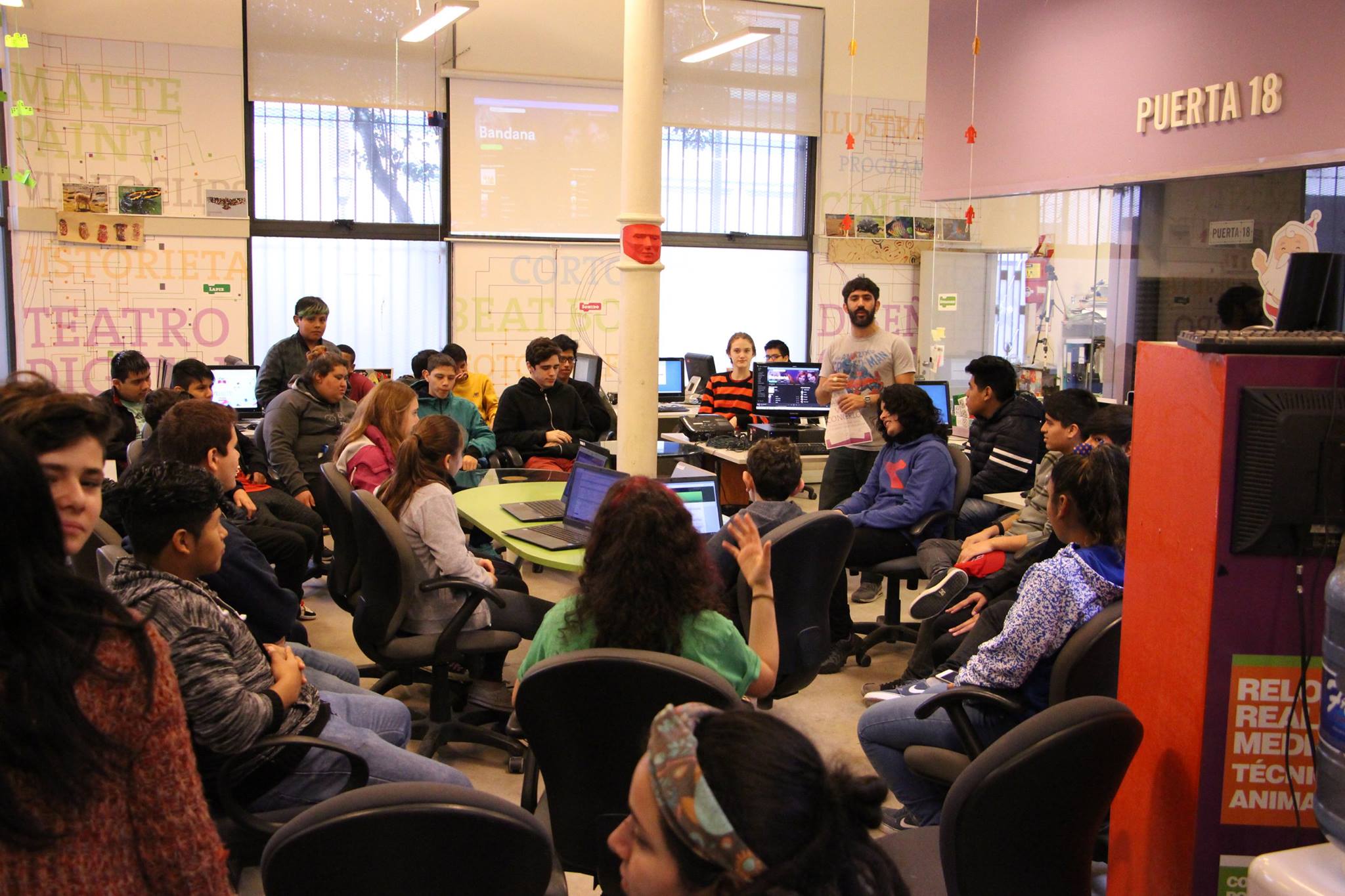 Science, Art and Technology program at Foundation Puerta 18
