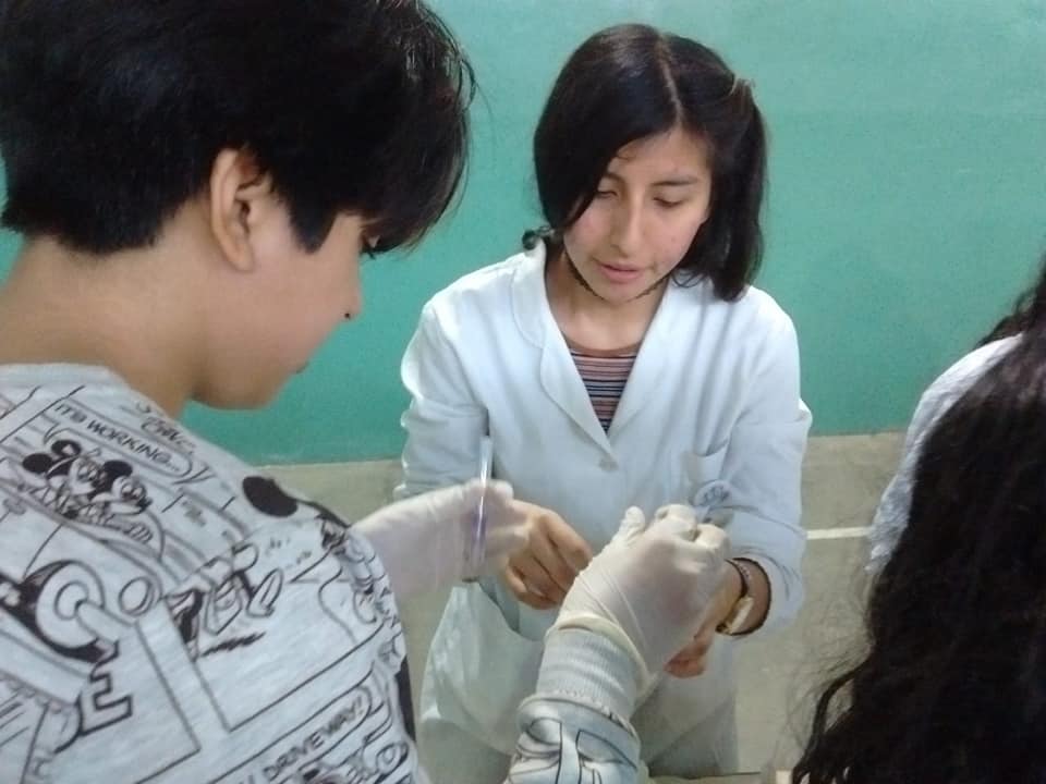 Science fair at La ciencia en los Barrios